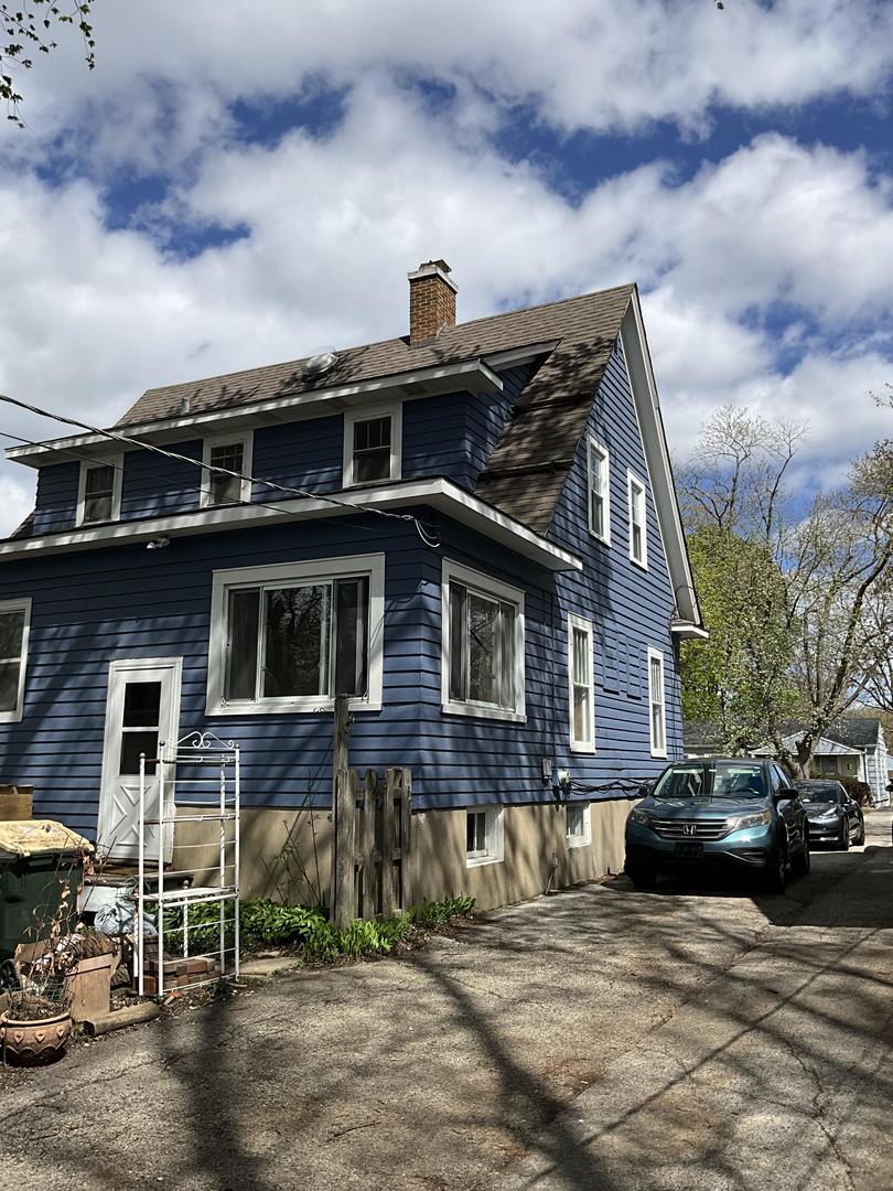 22 S Archer Avenue