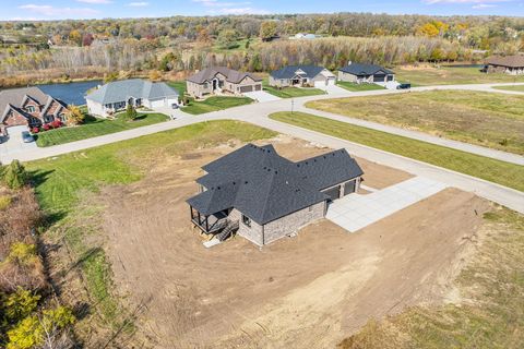 A home in Monee