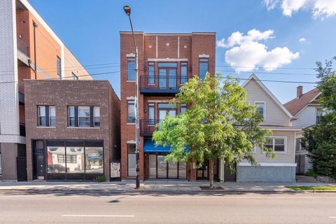 Photo of 5114 N WESTERN Avenue #3, Chicago, IL 60625 (MLS # 12693388)