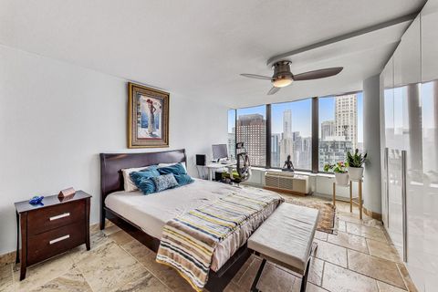 Tiny photo for 505 N Lake Shore Drive #5302, Chicago, IL 60611 (MLS # 12592209)