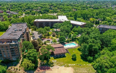 Tiny photo for 125 Lakeview Drive #403, Bloomingdale, IL 60108 (MLS # 12744217)