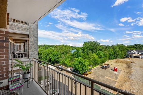 Tiny photo for 125 Lakeview Drive #403, Bloomingdale, IL 60108 (MLS # 12744217)