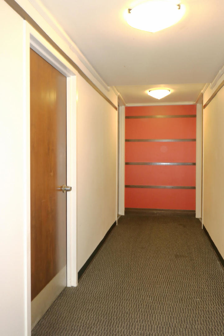 5455 N Sheridan Road 1212
