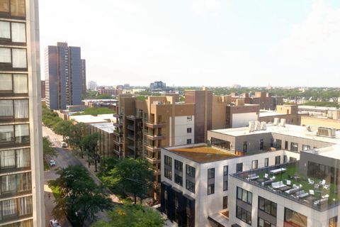 Tiny photo for 5455 N Sheridan Road #1212, Chicago, IL 60640 (MLS # 12447553)