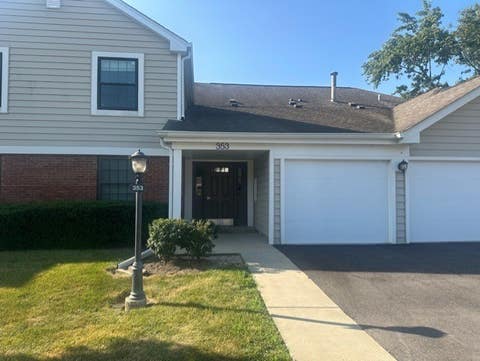 Tiny photo for 353 Lambert Drive #D-1, Schaumburg, IL 60193 (MLS # 12698219)