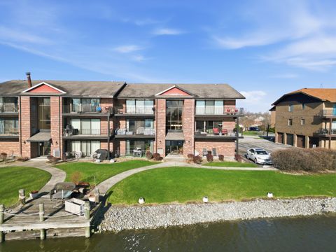 Photo of 19533 Lake Shore Drive #2S, Lynwood, IL 60411 (MLS # 12613197)