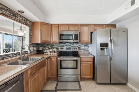 Tiny photo for 19533 Lake Shore Drive #2S, Lynwood, IL 60411 (MLS # 12613197)