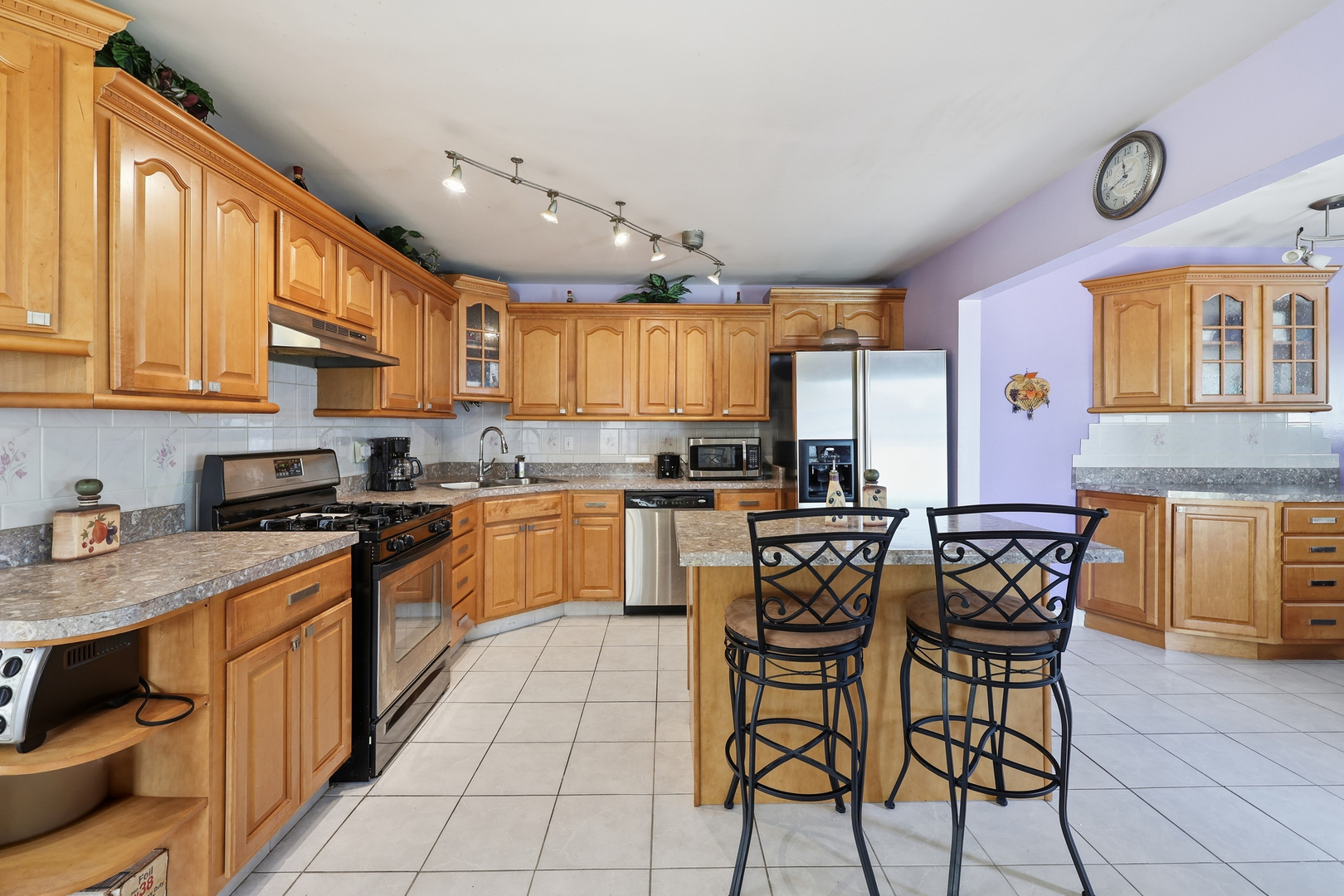 329 E Myrick Avenue
