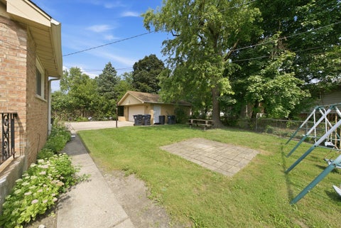Tiny photo for 15531 Woodlawn East Avenue, South Holland, IL 60473 (MLS # 12741851)