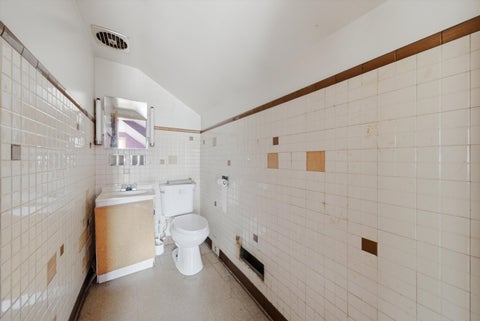 Tiny photo for 15531 Woodlawn East Avenue, South Holland, IL 60473 (MLS # 12741851)