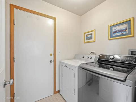 Tiny photo for 2821 Ashton Court, Westchester, IL 60154 (MLS # 12737672)
