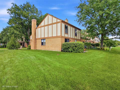 Tiny photo for 2821 Ashton Court, Westchester, IL 60154 (MLS # 12737672)