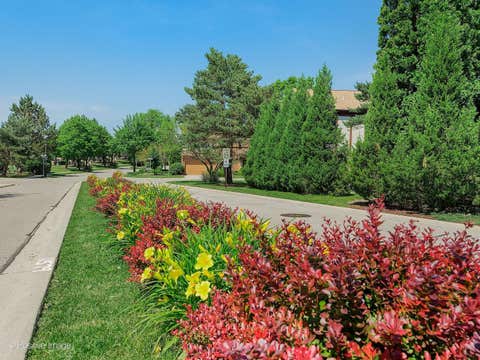 Tiny photo for 2821 Ashton Court, Westchester, IL 60154 (MLS # 12737672)