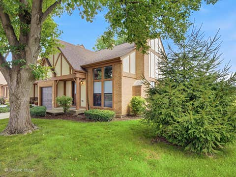 Tiny photo for 2821 Ashton Court, Westchester, IL 60154 (MLS # 12737672)