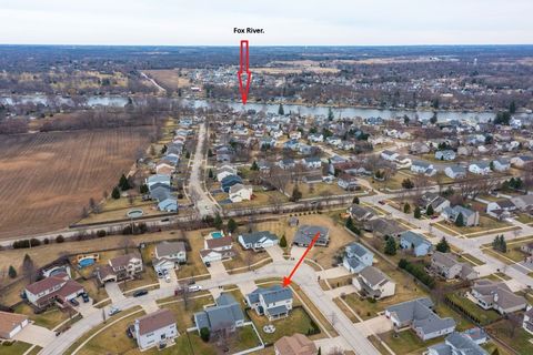 Tiny photo for 3115 Almond Lane, McHenry, IL 60051 (MLS # 12593141)