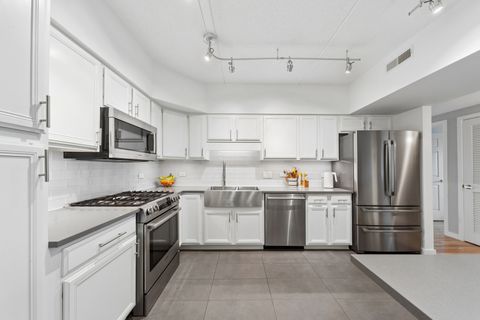 Tiny photo for 5155 Madison Street #508, Skokie, IL 60077 (MLS # 12631094)
