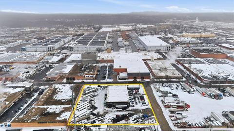 Photo of 2020 N 15th Avenue, Melrose Park, IL 60160 (MLS # 12558932)