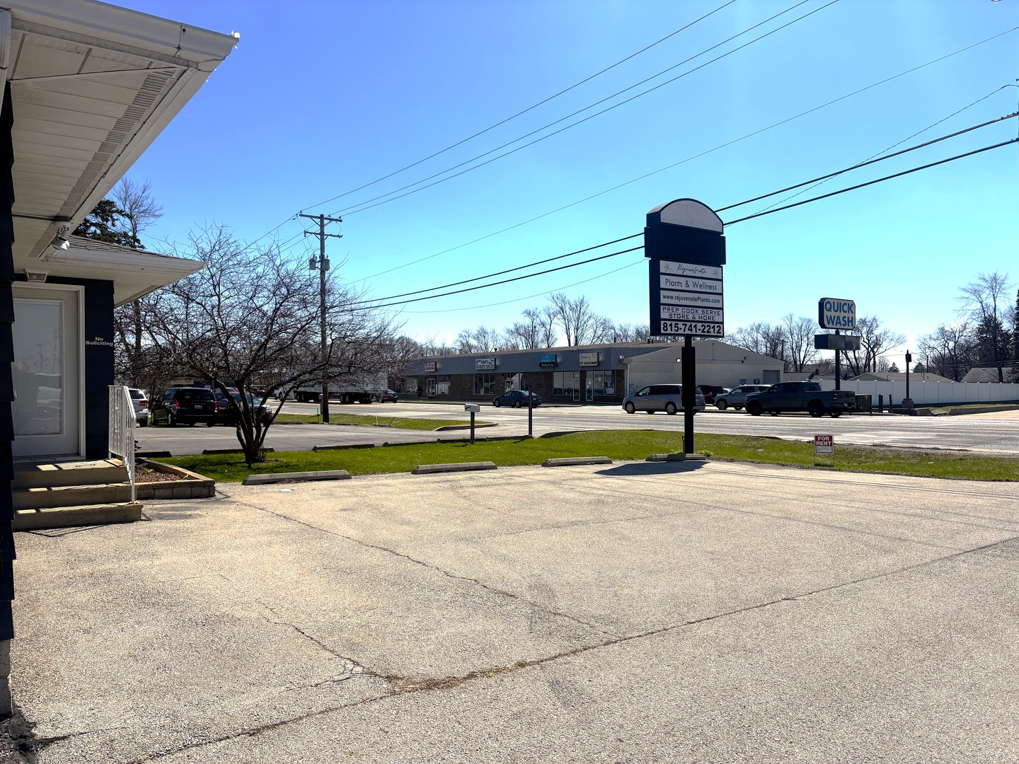 2212 Plainfield Road