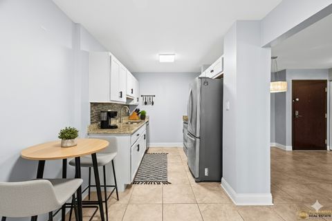 Tiny photo for 1275 E Baldwin Lane #601, Palatine, IL 60074 (MLS # 12530762)