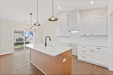 Tiny photo for 1909 S Stone Creek Boulevard, Urbana, IL 61802 (MLS # 12561157)