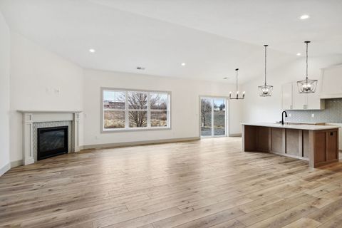 Tiny photo for 1909 S Stone Creek Boulevard, Urbana, IL 61802 (MLS # 12561157)
