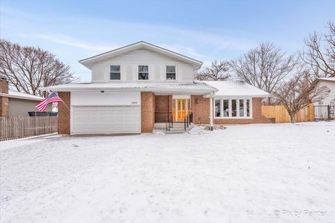 Photo of 4452 Burgundy Place, Lisle, IL 60532 (MLS # 12530946)