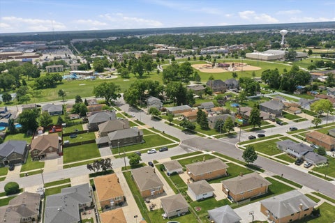 Tiny photo for 9171 Nashville Avenue, Oak Lawn, IL 60453 (MLS # 12691487)