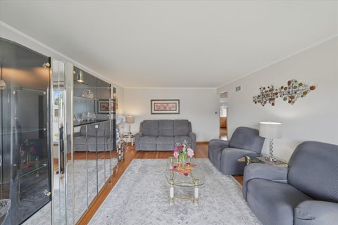 Tiny photo for 9171 Nashville Avenue, Oak Lawn, IL 60453 (MLS # 12691487)