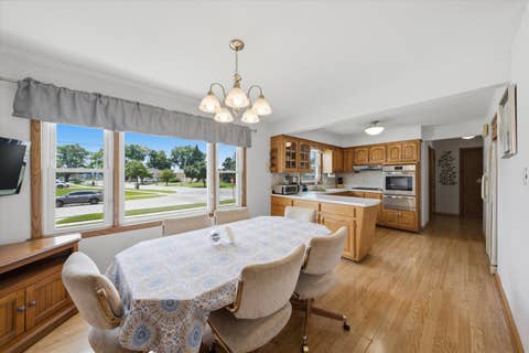 Tiny photo for 9171 Nashville Avenue, Oak Lawn, IL 60453 (MLS # 12691487)