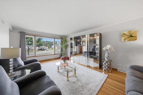 Tiny photo for 9171 Nashville Avenue, Oak Lawn, IL 60453 (MLS # 12691487)