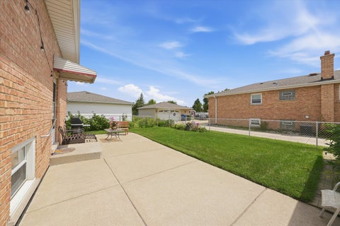 Tiny photo for 9171 Nashville Avenue, Oak Lawn, IL 60453 (MLS # 12691487)