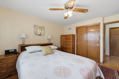 Tiny photo for 9171 Nashville Avenue, Oak Lawn, IL 60453 (MLS # 12691487)
