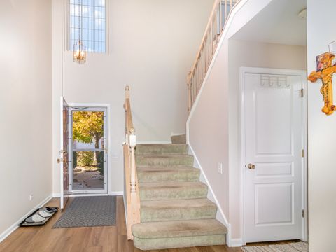 Tiny photo for 103 Locksley Drive, Streamwood, IL 60107 (MLS # 12508200)