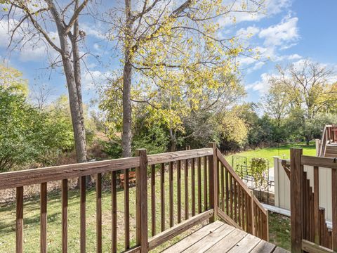 Tiny photo for 103 Locksley Drive, Streamwood, IL 60107 (MLS # 12508200)