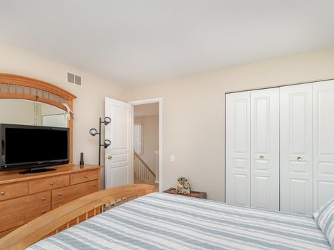 Tiny photo for 103 Locksley Drive, Streamwood, IL 60107 (MLS # 12508200)