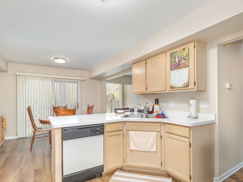 Tiny photo for 103 Locksley Drive, Streamwood, IL 60107 (MLS # 12508200)