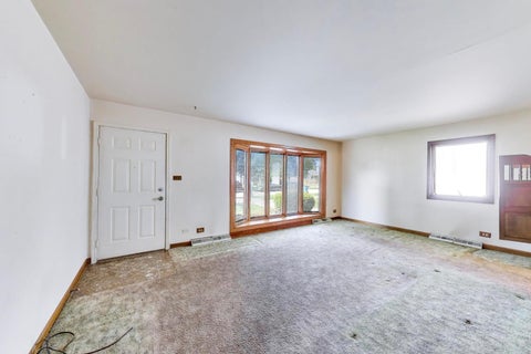 Tiny photo for 411 N Highview Avenue, Elmhurst, IL 60126 (MLS # 12773133)