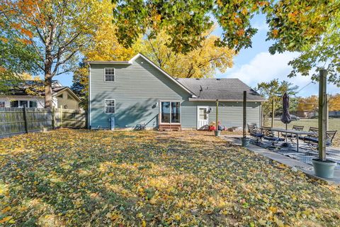 Tiny photo for 302 N Canal Street, Newark, IL 60541 (MLS # 12525035)