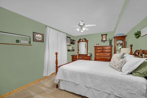 Tiny photo for 302 N Canal Street, Newark, IL 60541 (MLS # 12525035)