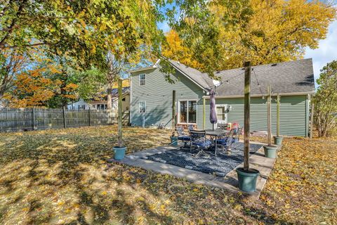 Tiny photo for 302 N Canal Street, Newark, IL 60541 (MLS # 12525035)