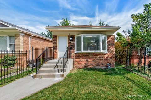 9023 S Dobson Avenue Chicago IL 60619