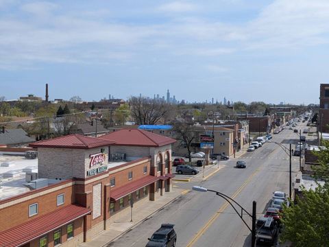 Tiny photo for 6238 26th Street #504, Berwyn, IL 60402 (MLS # 12617235)