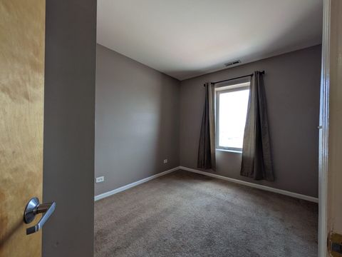 Tiny photo for 6238 26th Street #504, Berwyn, IL 60402 (MLS # 12617235)