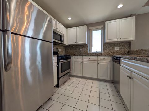 Tiny photo for 6238 26th Street #504, Berwyn, IL 60402 (MLS # 12617235)