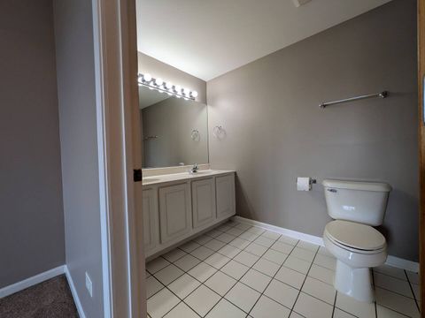 Tiny photo for 6238 26th Street #504, Berwyn, IL 60402 (MLS # 12617235)