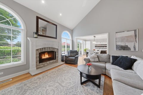 Tiny photo for 1235 Arborside Drive, Aurora, IL 60502 (MLS # 12670492)