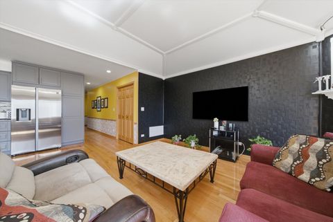 Tiny photo for 2528 N Harlem Avenue #3, Elmwood Park, IL 60707 (MLS # 12690254)