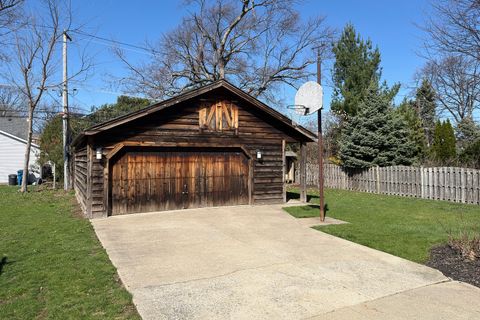 Tiny photo for 16 S Hi Lusi Avenue, Mount Prospect, IL 60056 (MLS # 12605981)