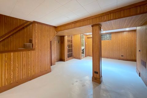 Tiny photo for 16 S Hi Lusi Avenue, Mount Prospect, IL 60056 (MLS # 12605981)