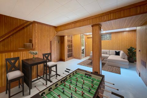 Tiny photo for 16 S Hi Lusi Avenue, Mount Prospect, IL 60056 (MLS # 12605981)